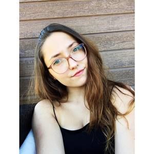 Meet your Posher, Lory-lee